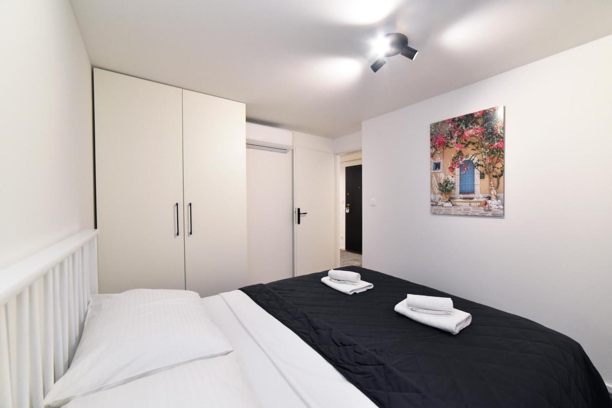 Optima Apartment Zagreb Buitenkant foto