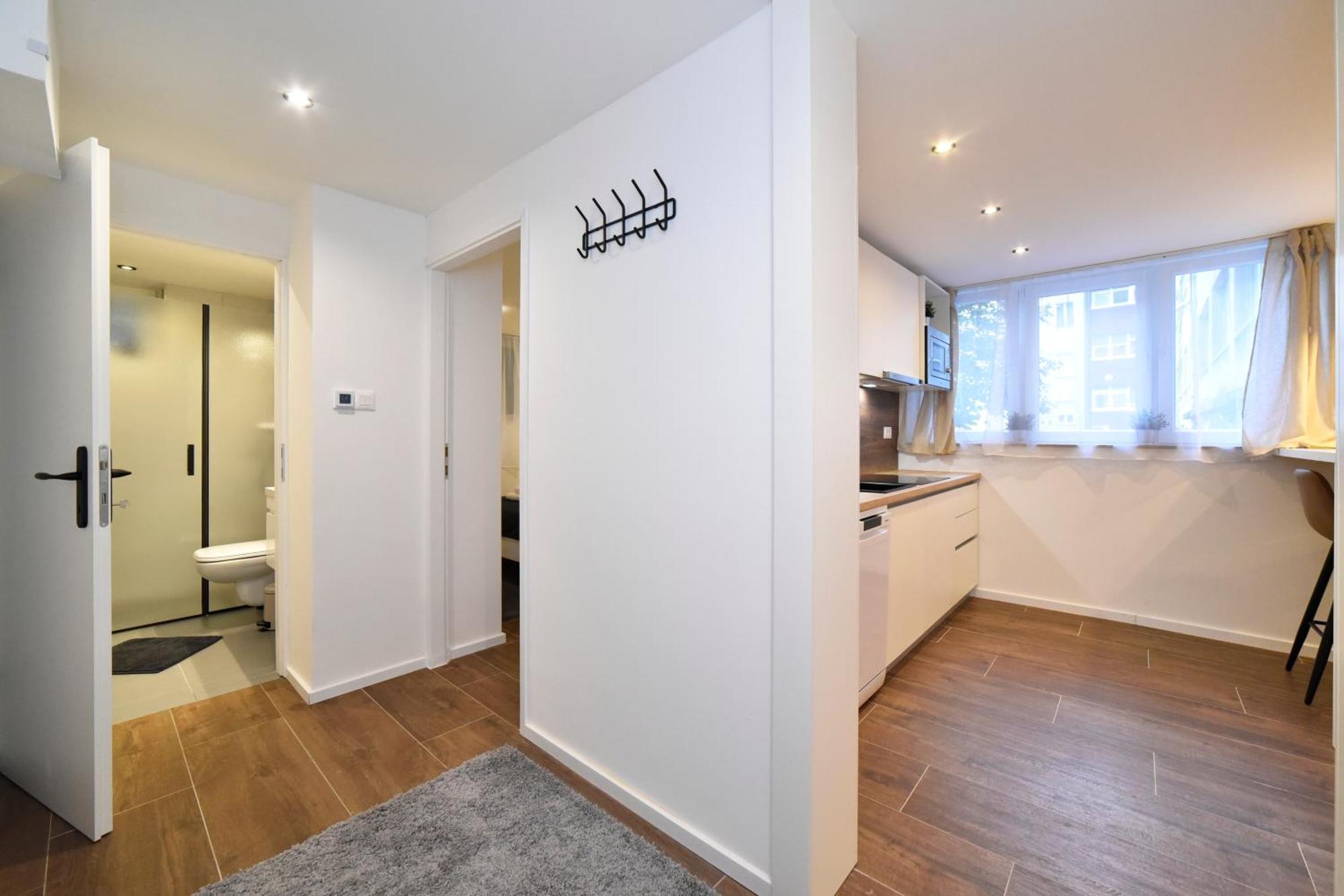 Optima Apartment Zagreb Buitenkant foto